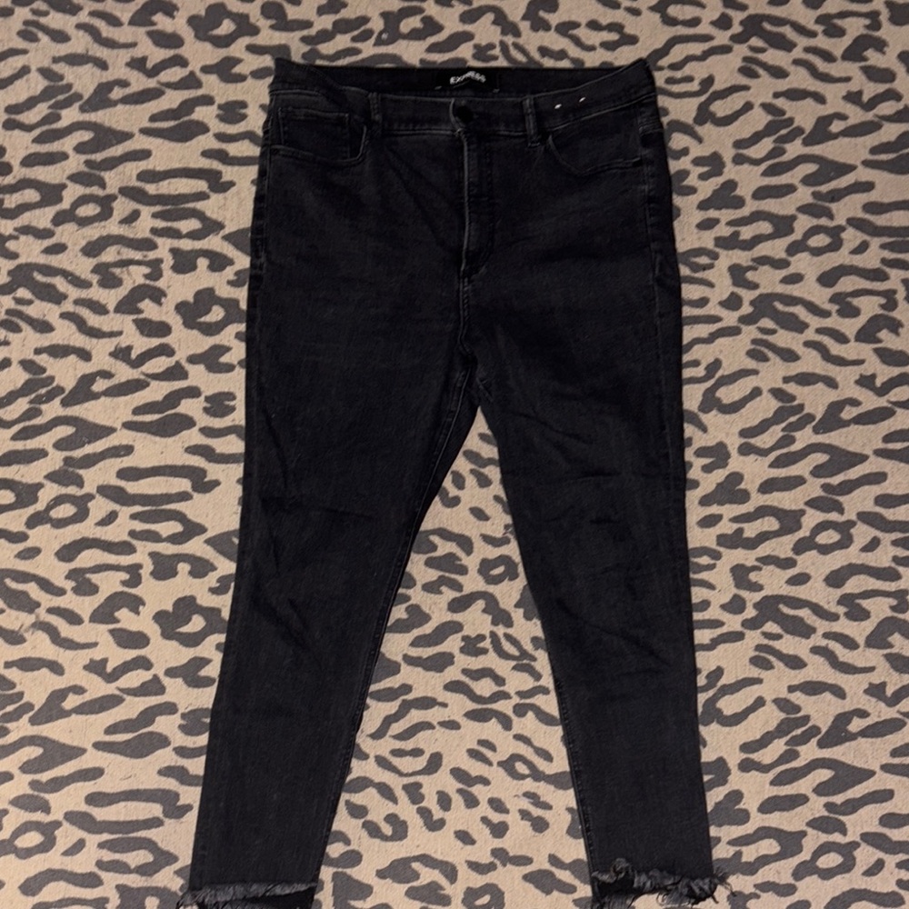 Express Black Ankle Cropped Jeans